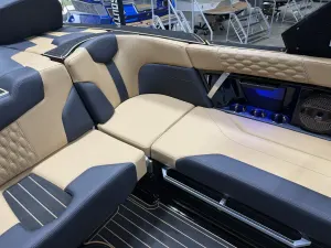 2024-mastercraft-xt23-147069-image8.webp