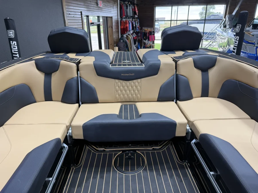 2024-mastercraft-xt23-147069-image9.webp