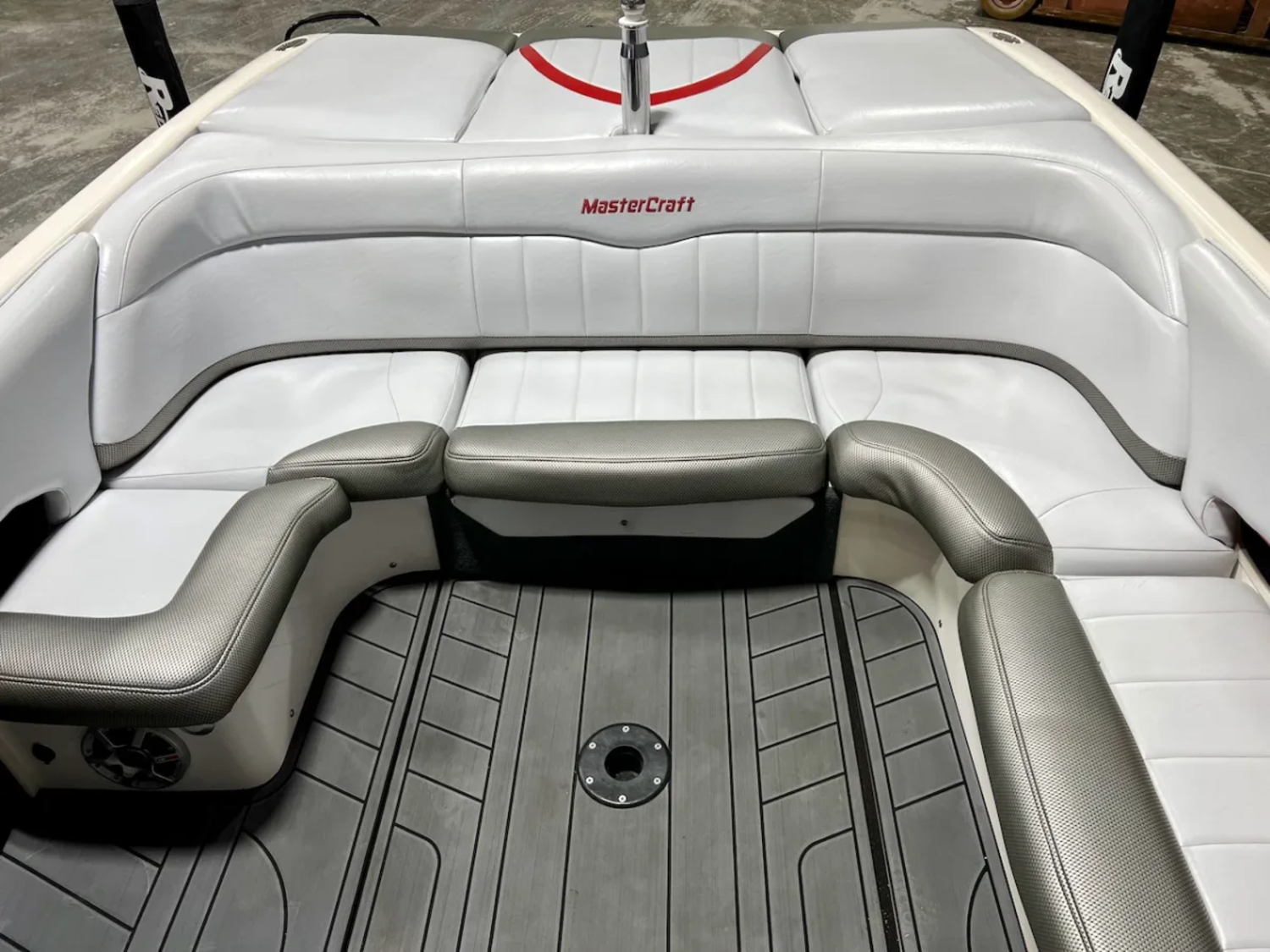 Mastercraft X30 with Trailer - 2004