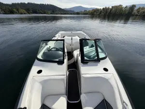 2000-centurion-sport-147076-image9.webp