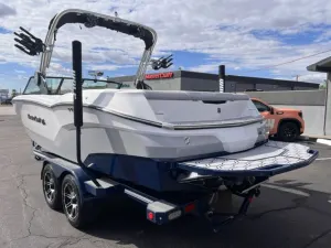 2023-mastercraft-nxt24-98350-image8