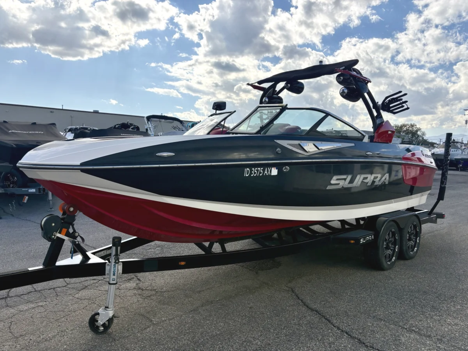 2017 24' Supra SG550 Bowrider