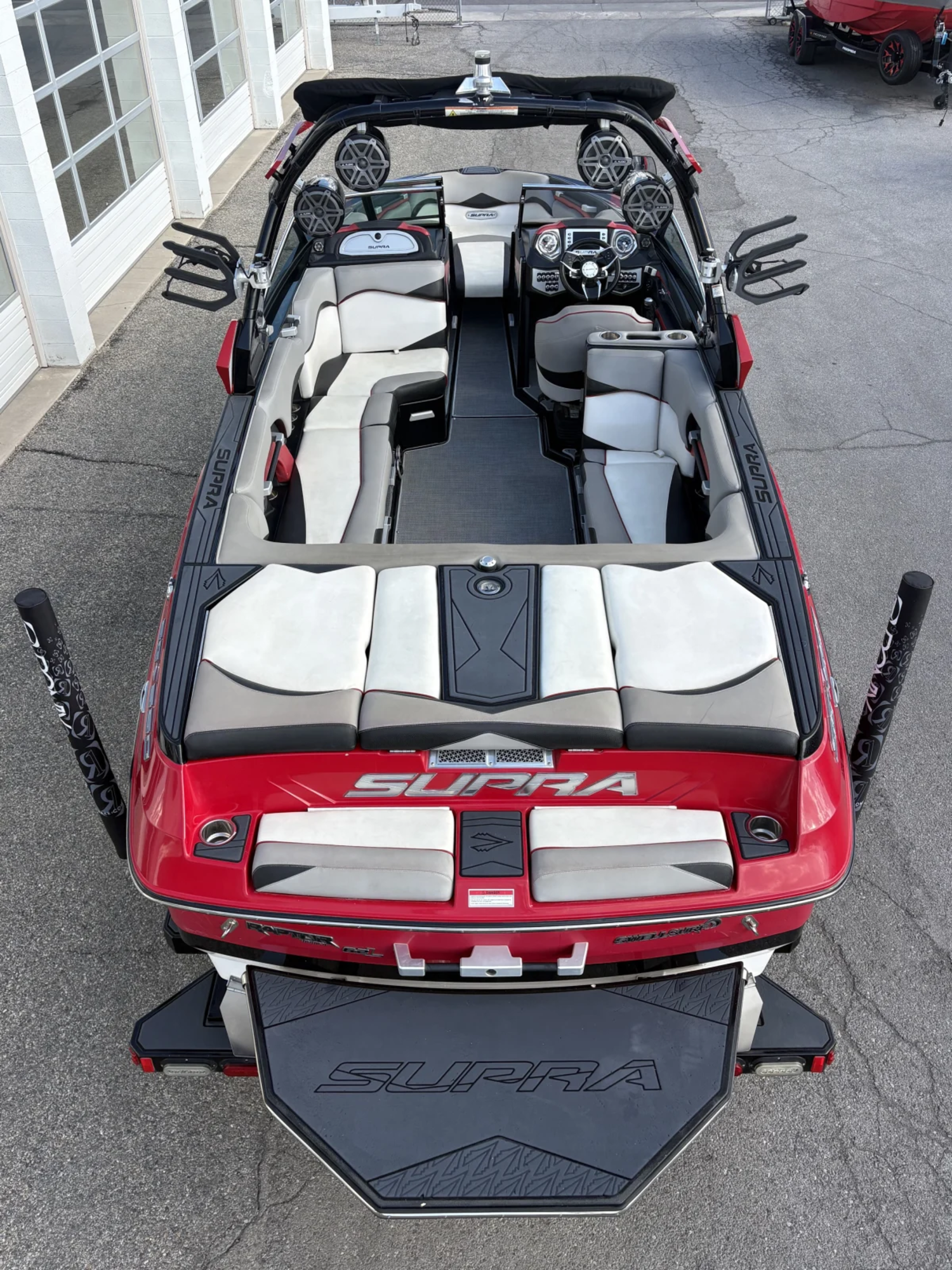 2017 24' Supra SG550 Bowrider