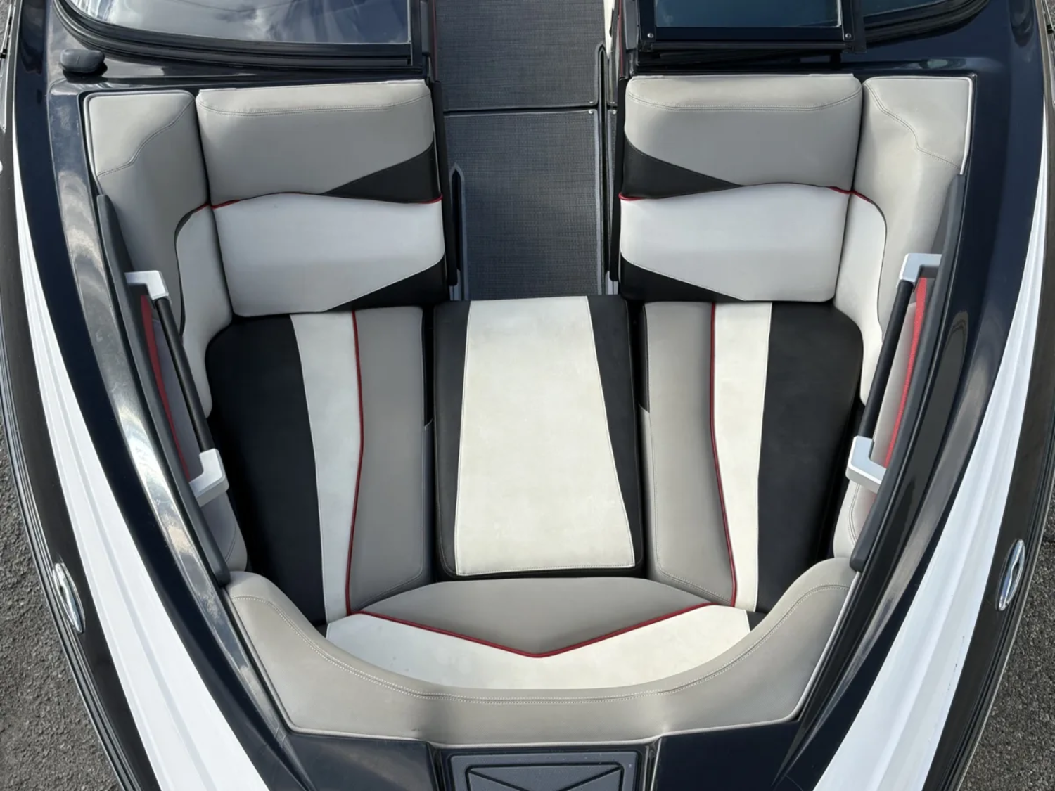 2017 24' Supra SG550 Bowrider