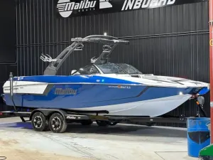 2018-malibu-wakesetter-24-mxz-148803-image0.webp