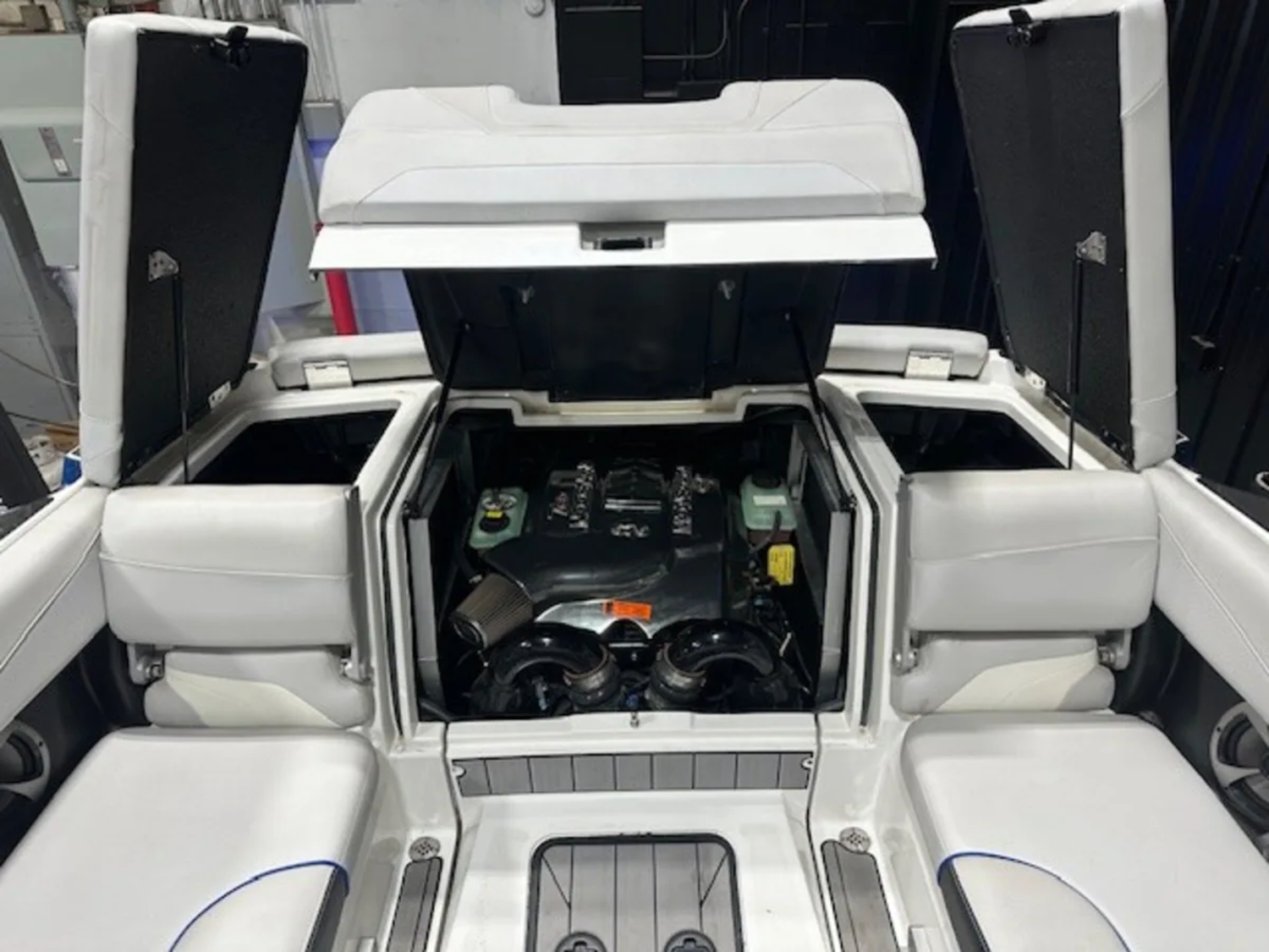 2018 Malibu 24 MXZ - 575HP Engine