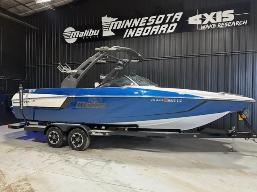 2018-malibu-wakesetter-24-mxz-148803-image2.webp