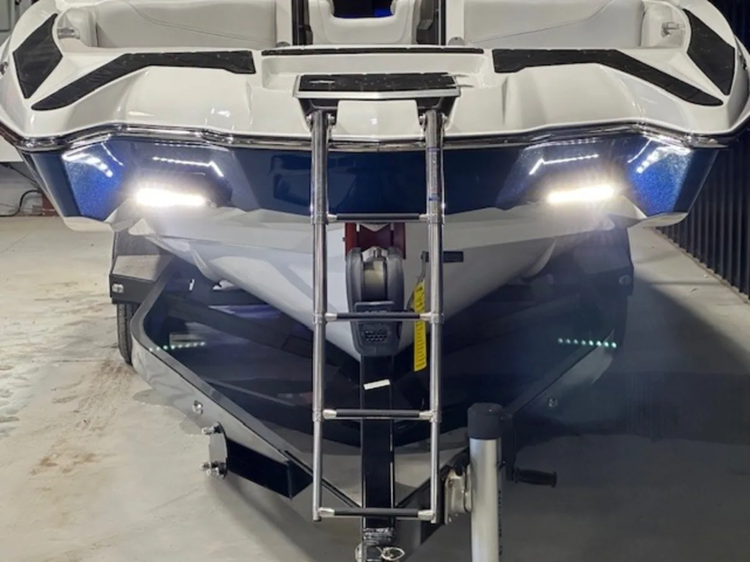 2018 Malibu 24 MXZ - 575HP Engine