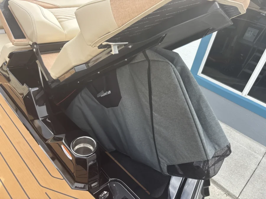 2027-mastercraft-x24-148804-image16.webp