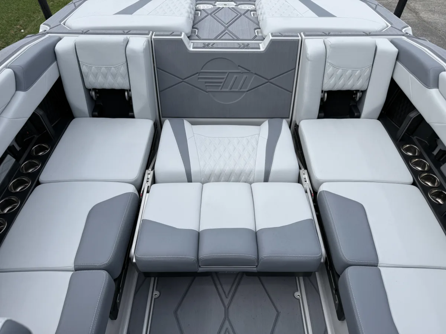 2026 Malibu M230