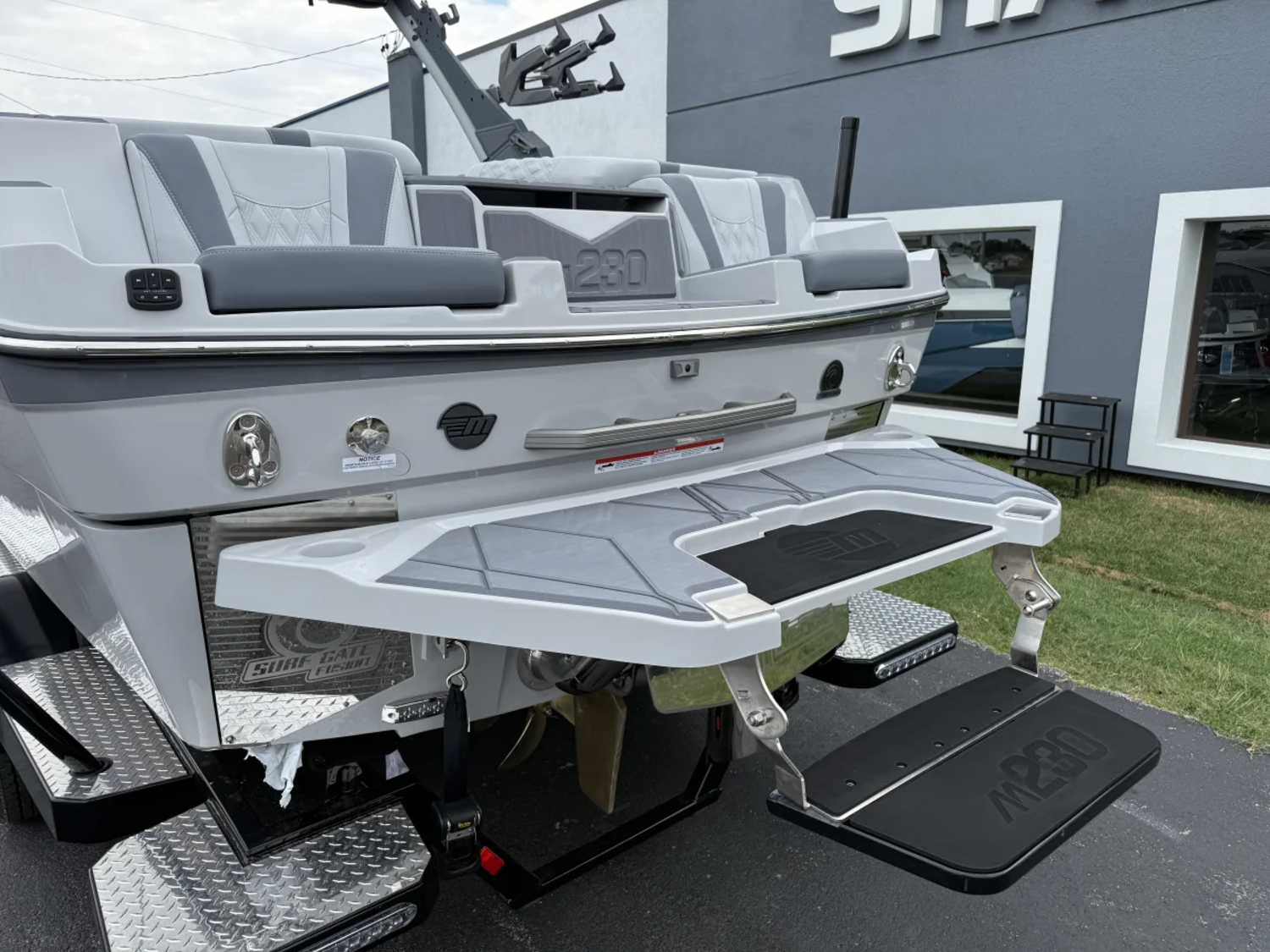 2026 Malibu M230