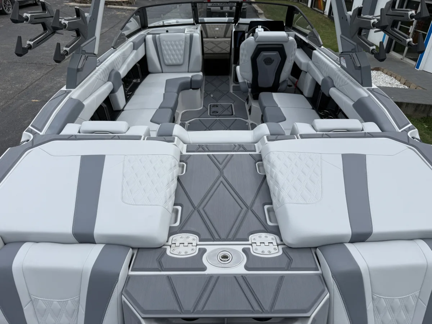 2026 Malibu M230