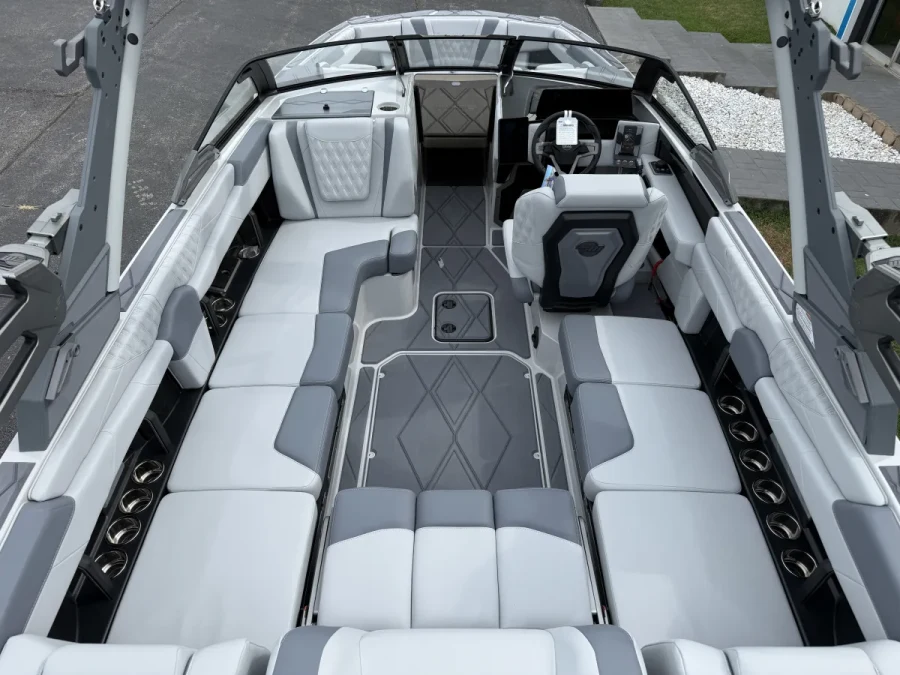 2026-malibu-m230-148806-image7.webp