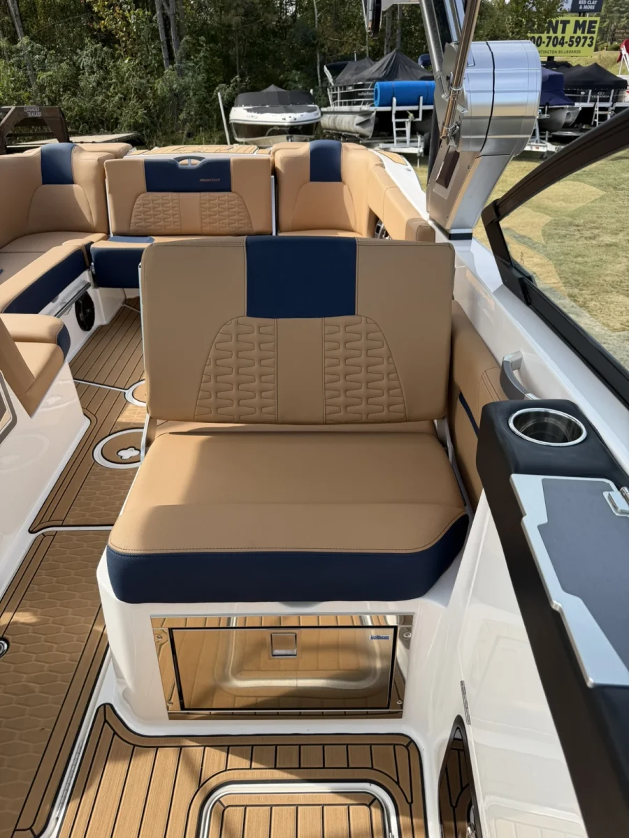 2022-mastercraft-x26-148810-image10.webp