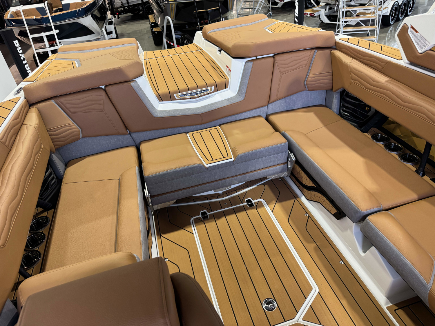 2027 Nautique Super Air Nautique G23