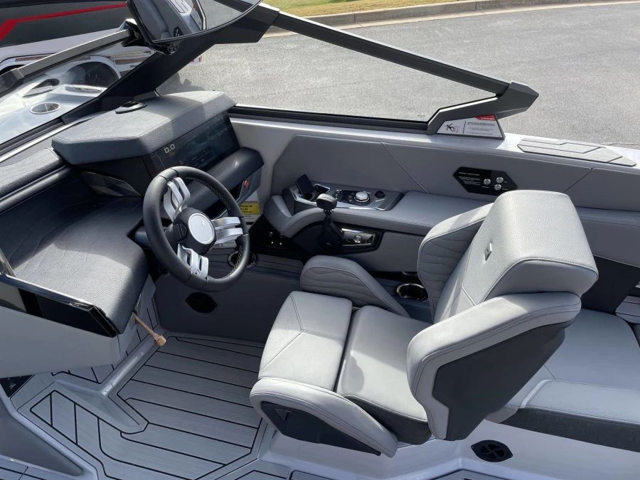 2027-nautique-g21-148818-image17