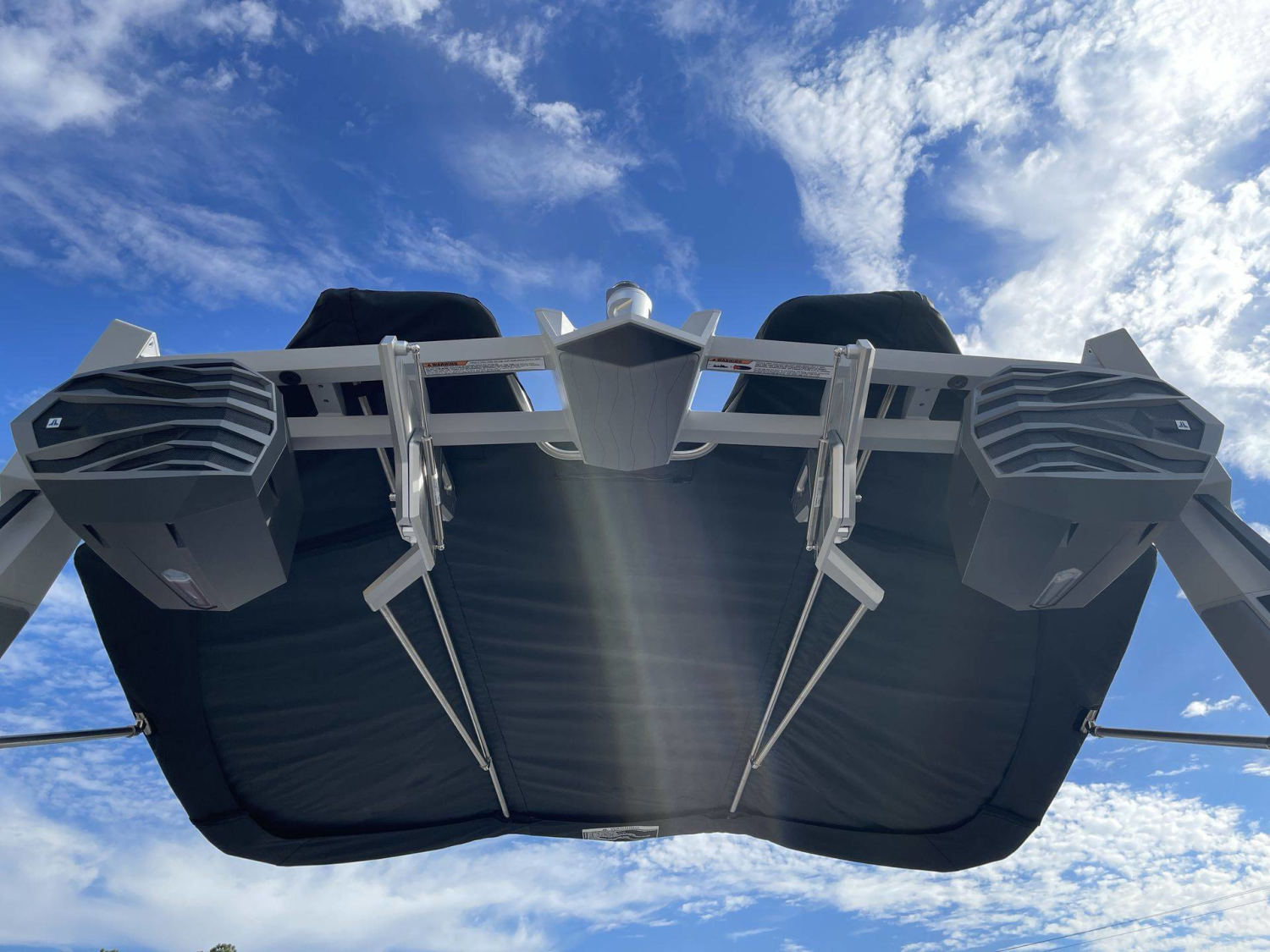 2027 Nautique G21