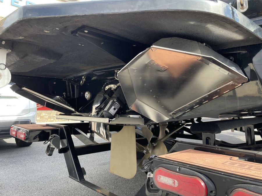 2024-mastercraft-xt23-148819-image12