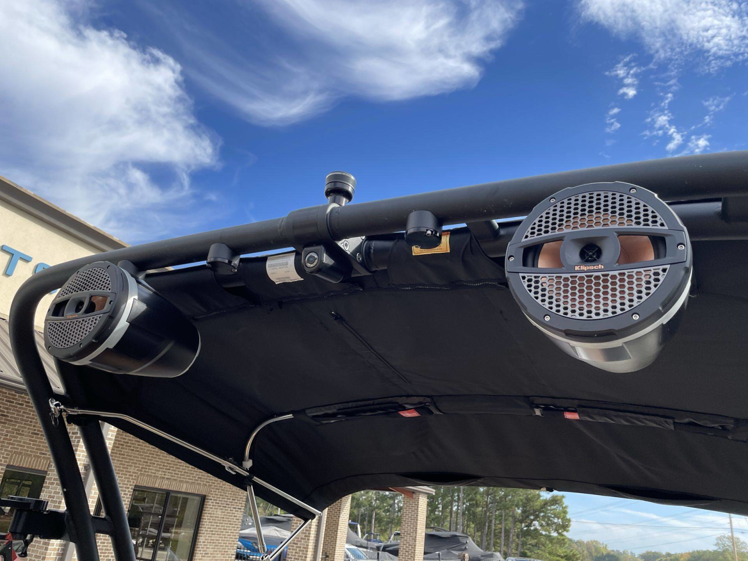 2024 MasterCraft XT23