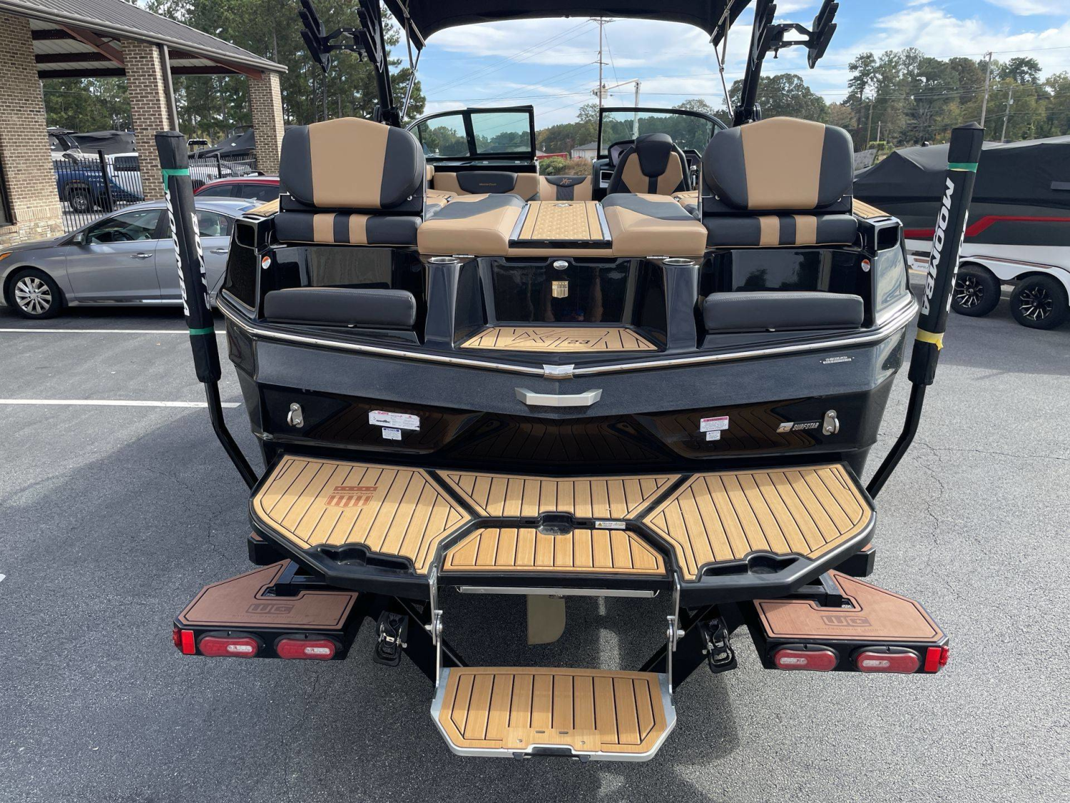 2024 MasterCraft XT23