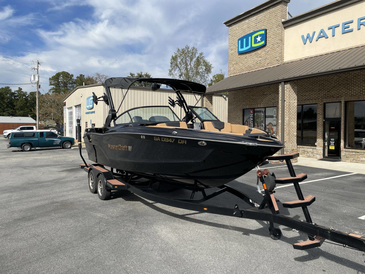 2024 MasterCraft XT23