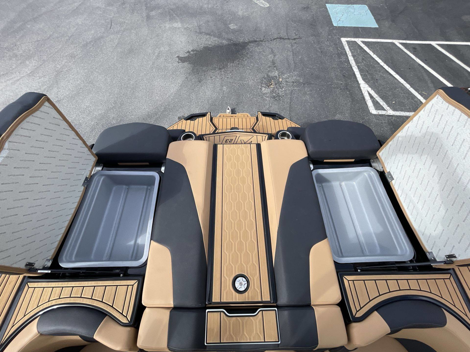 2024 MasterCraft XT23