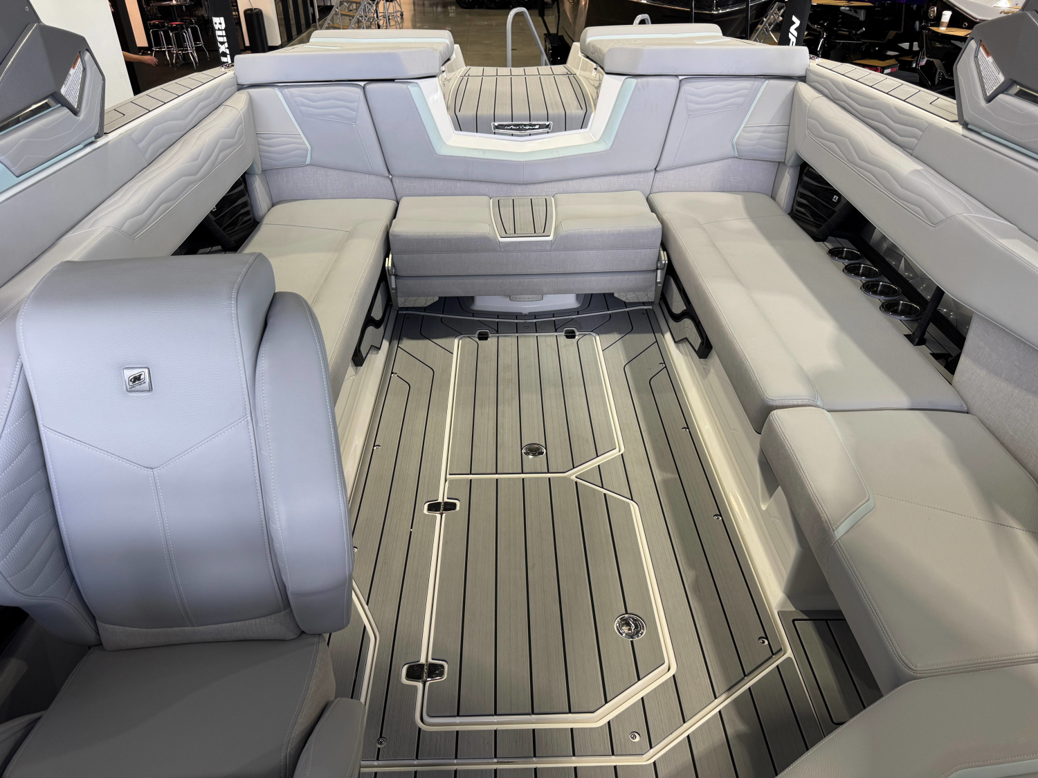 2026 Nautique Super Air Nautique G25