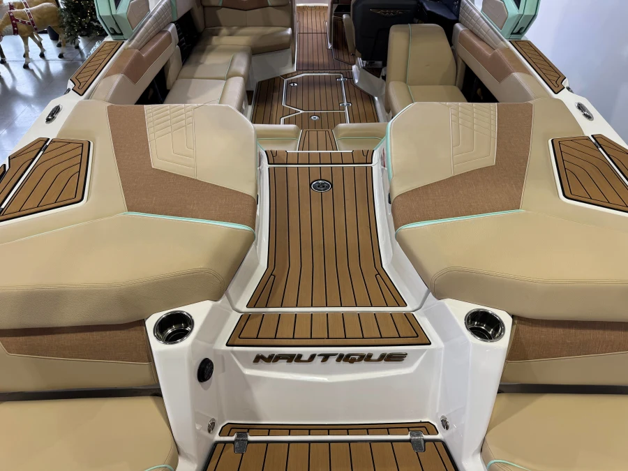 2024-nautique-g23-148824-image10