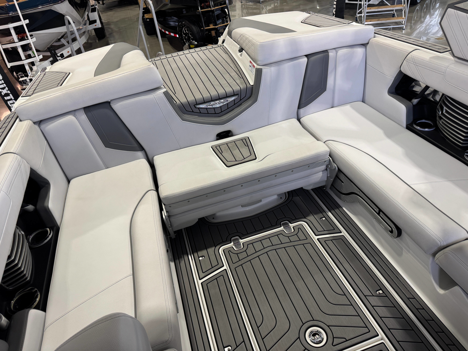 2019 Nautique Super Air Nautique G23