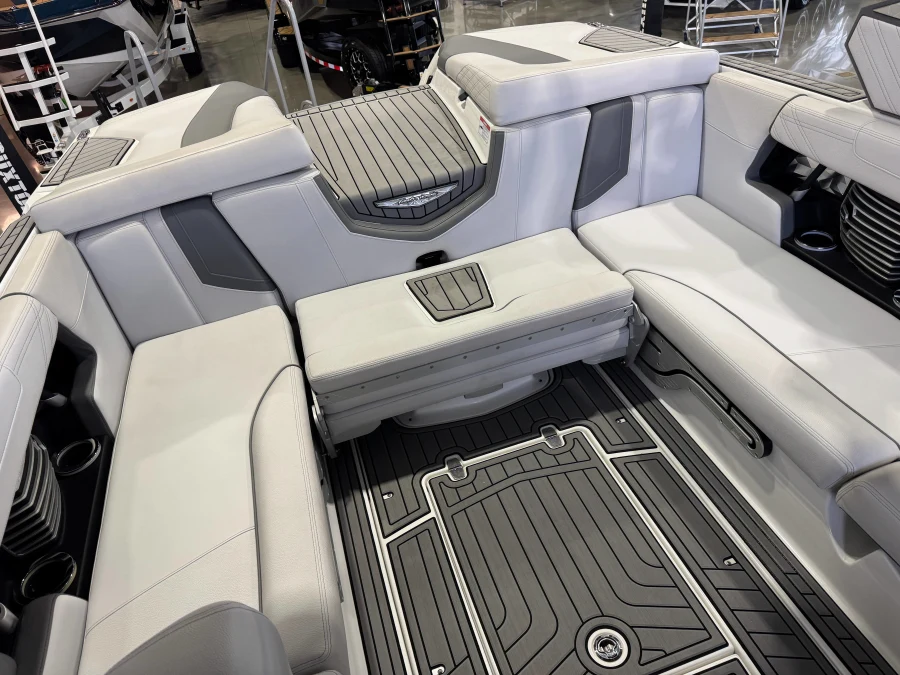 2019-nautique-g23-148825-image15