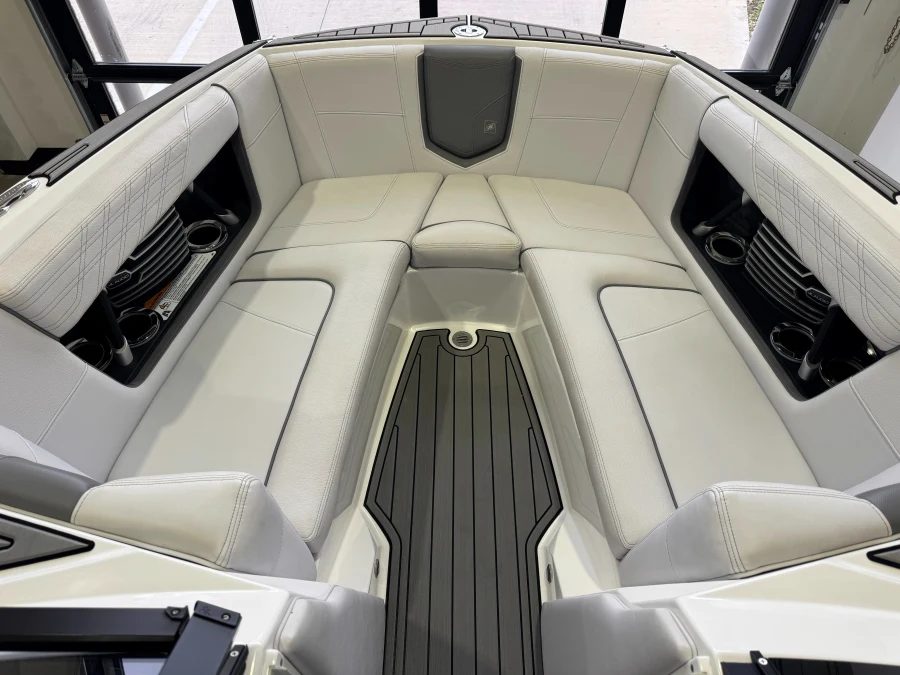 2019-nautique-g23-148825-image16