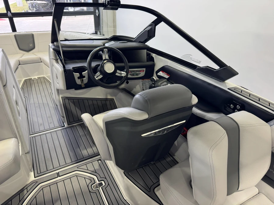 2019-nautique-g23-148825-image23