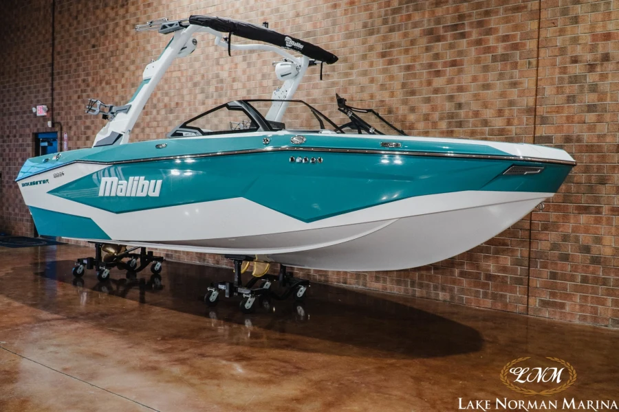 2027-malibu-wakesetter-22-lsv-148830-image3