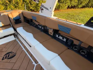 2022-malibu-wakesetter-25-lsv-148843-image13