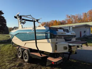 2022-malibu-wakesetter-25-lsv-148843-image4