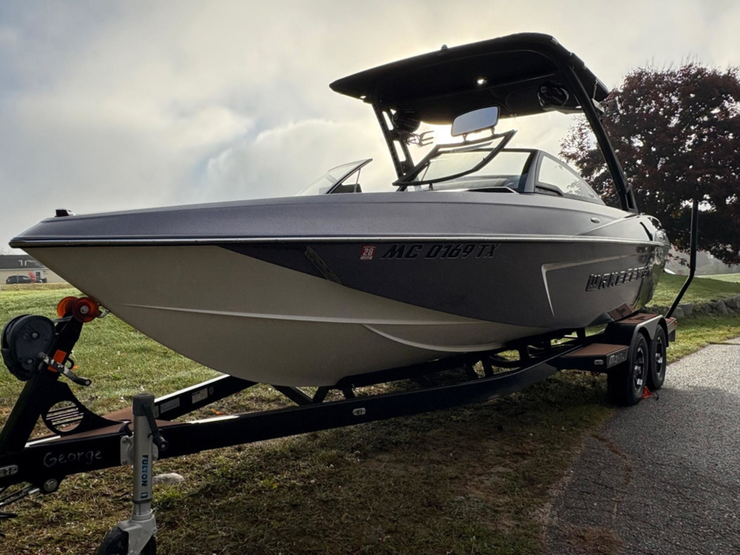 2016 Malibu Boats 23 LSV