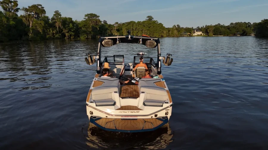2025-nautique-g23-147088-image23.webp