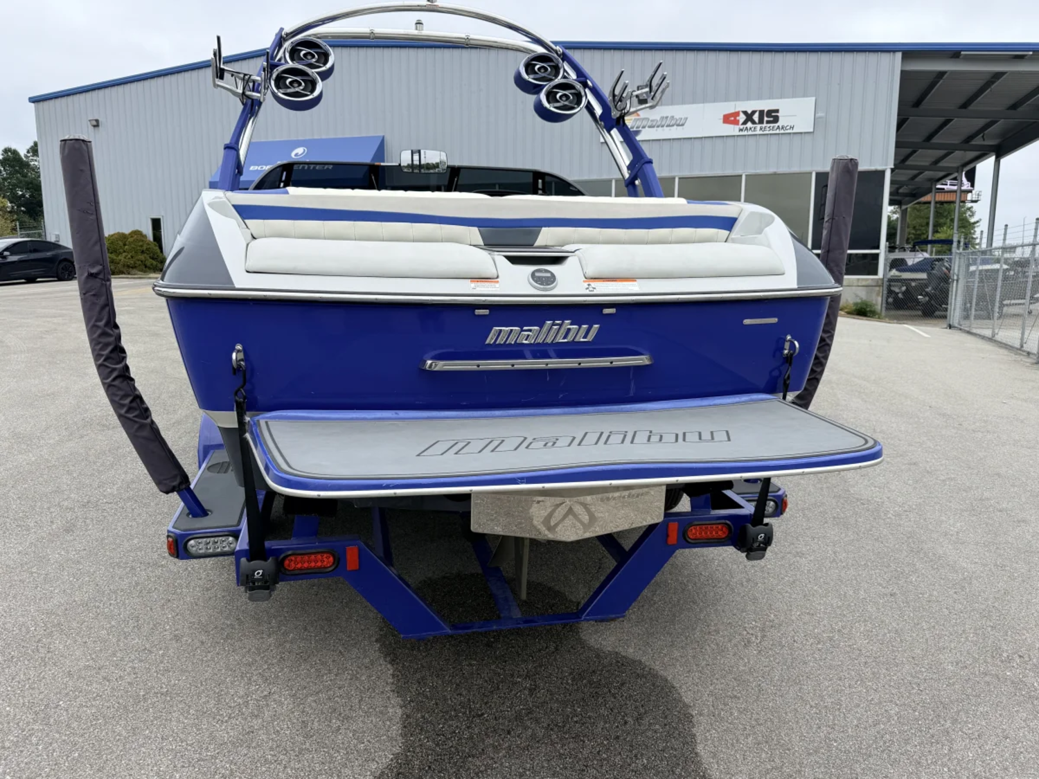 2012 Malibu Wakesetter 22MXZ