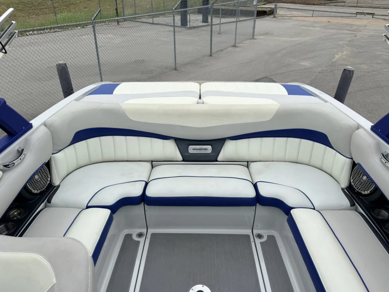 2012 Malibu Wakesetter 22MXZ