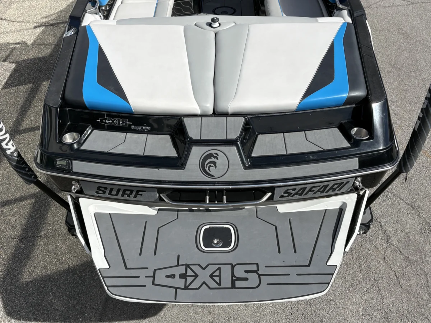 2018 22' Axis T22 Bowrider