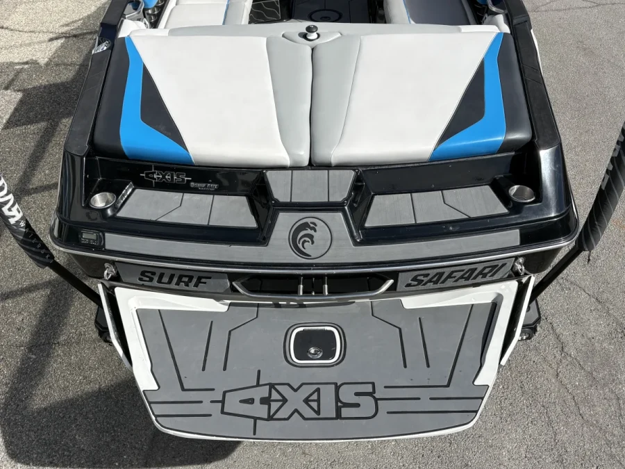 2018-axis-t22-147111-image14.webp