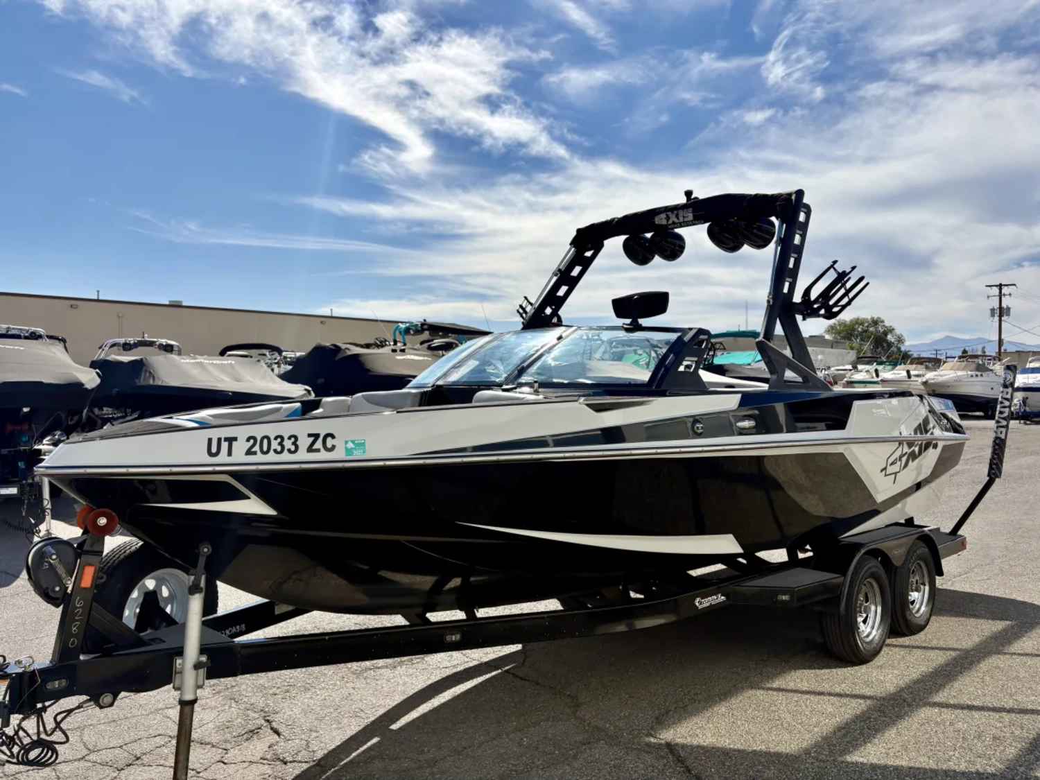 2018 22' Axis T22 Bowrider