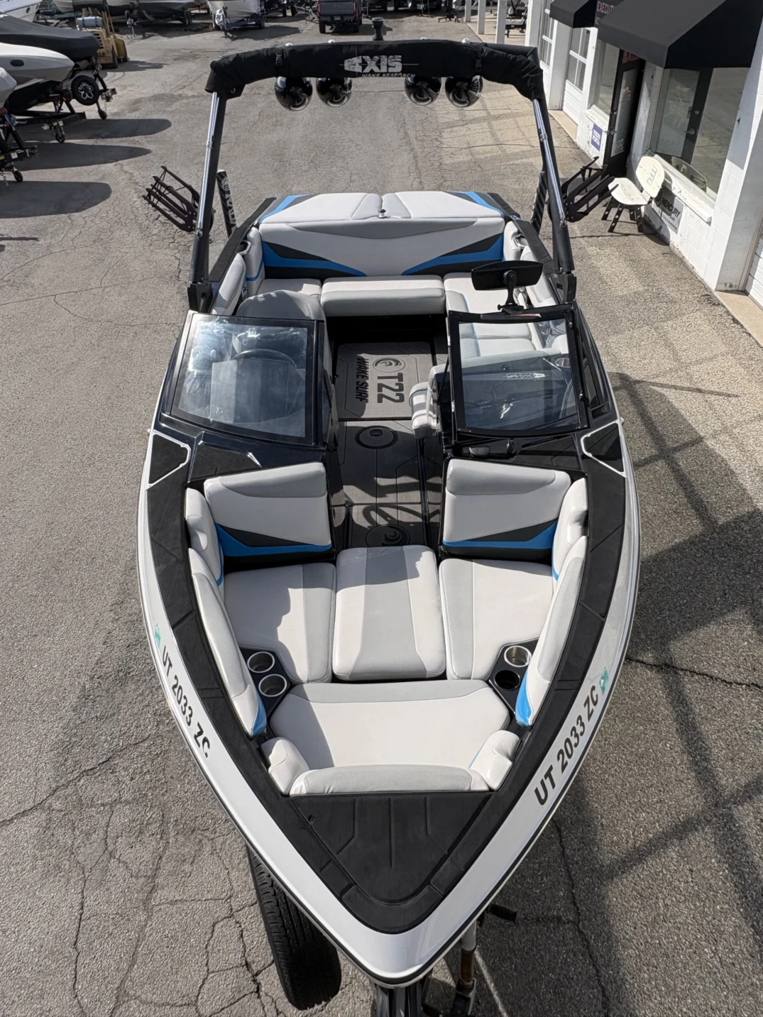 2018 22' Axis T22 Bowrider