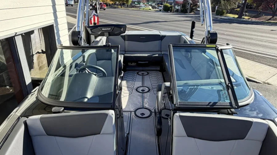 2023-mastercraft-nxt23-147113-image10.webp