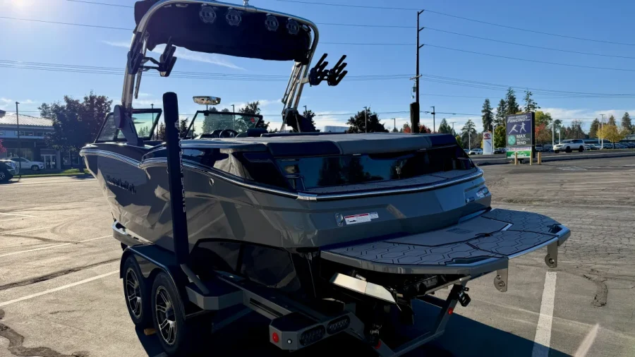 2023-mastercraft-nxt23-147113-image4.webp