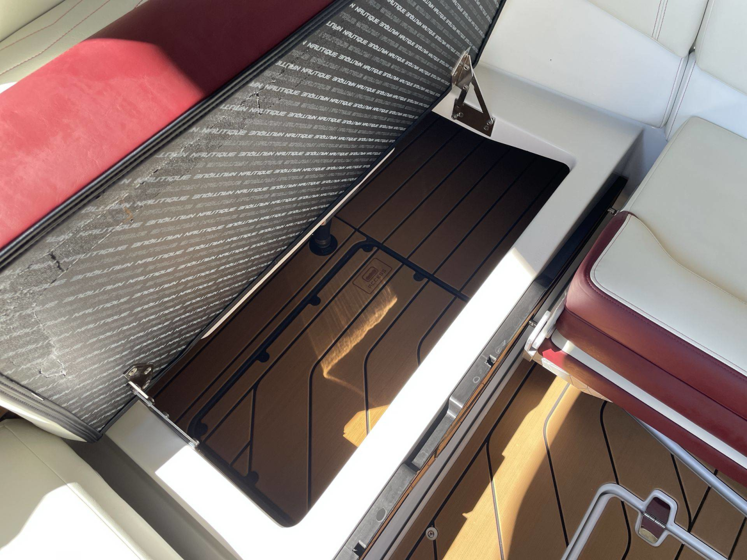 2025 Nautique G23