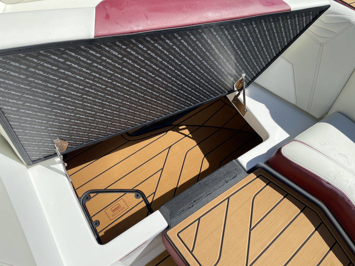2025 Nautique G23