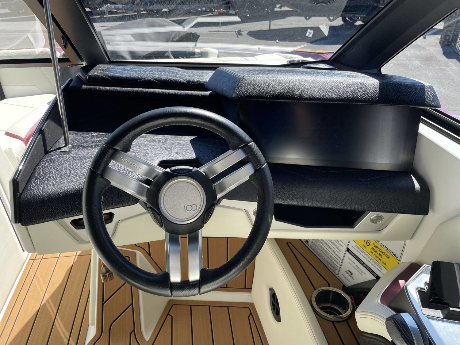 2025 Nautique G23