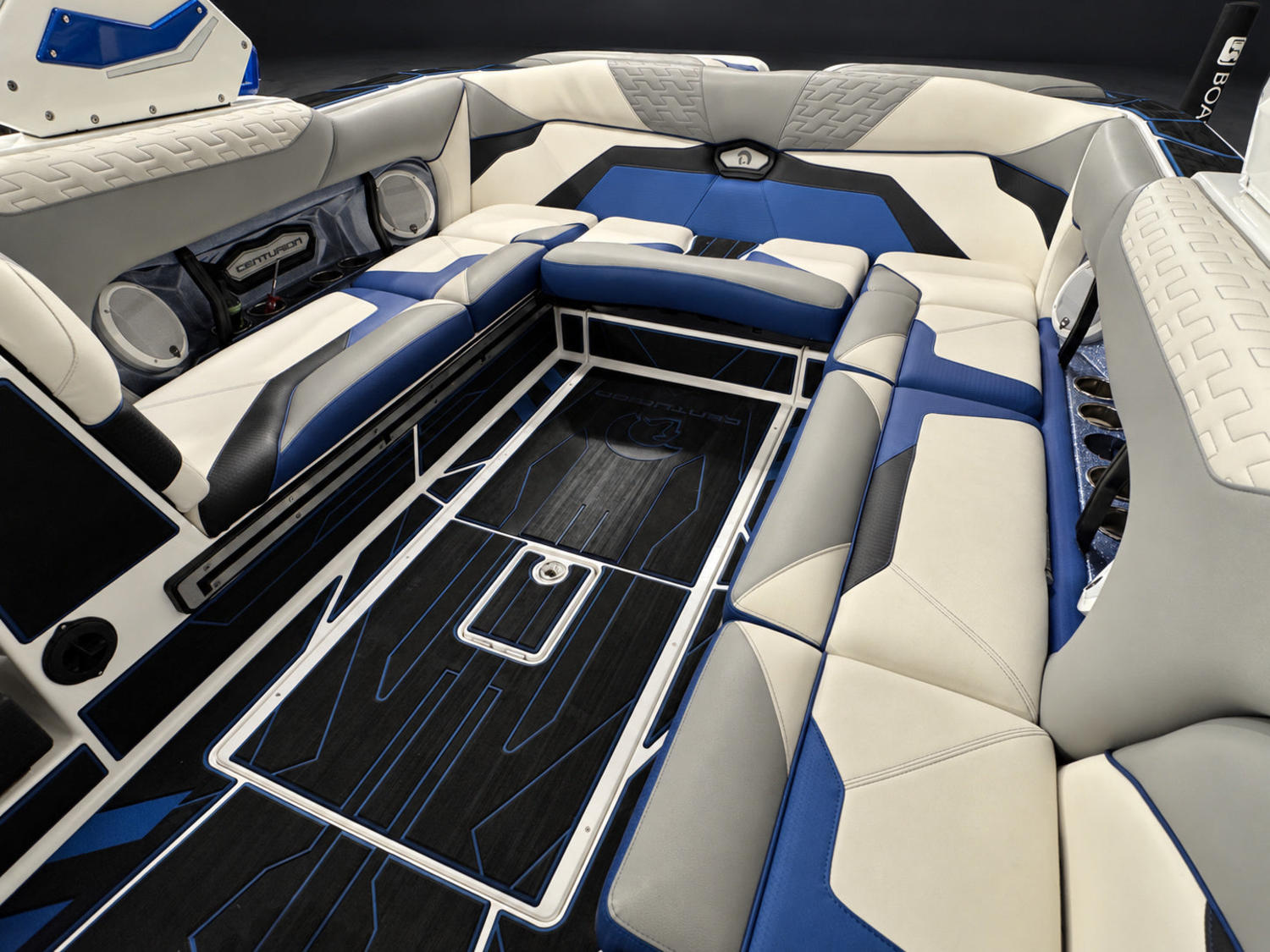 2024 Centurion Boats Ri245