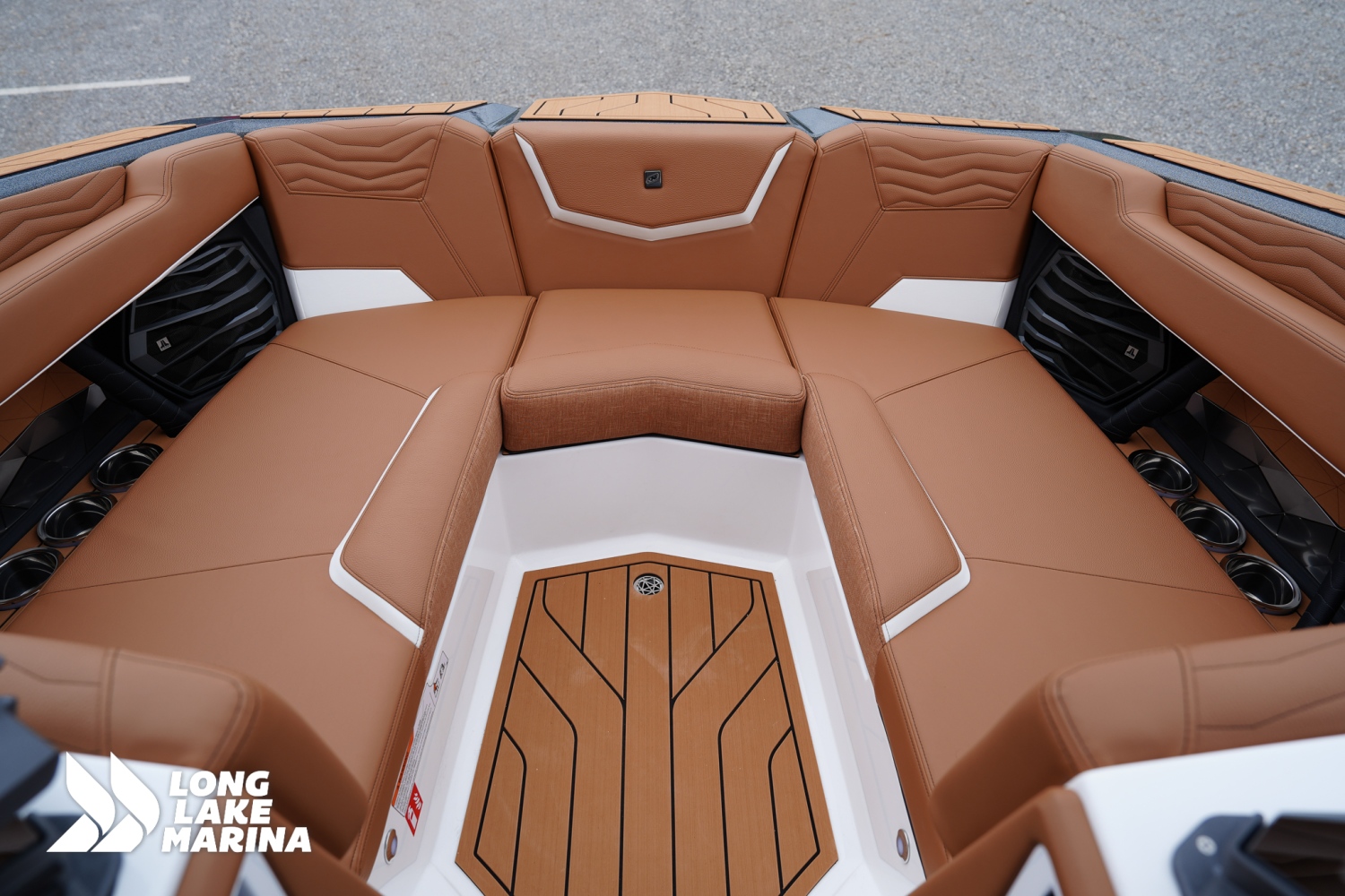 2027 Nautique G23